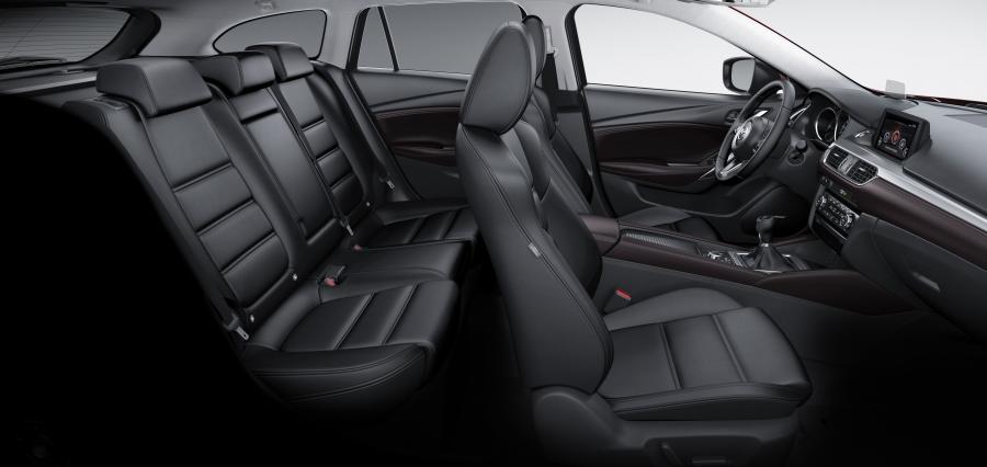 Интерьер Mazda6 Wagon 2015 года  (фото 45 из 77)